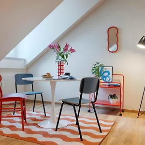  Apartment Homie Am Paradeplatz In Der Wuerzburger Innenstadt Germany
